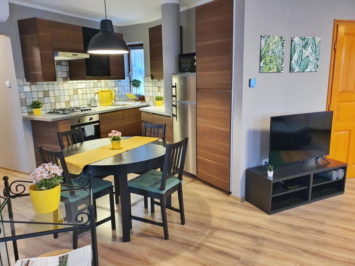 Pannonia Apartman เอสแตร์กอม ภายนอก รูปภาพ