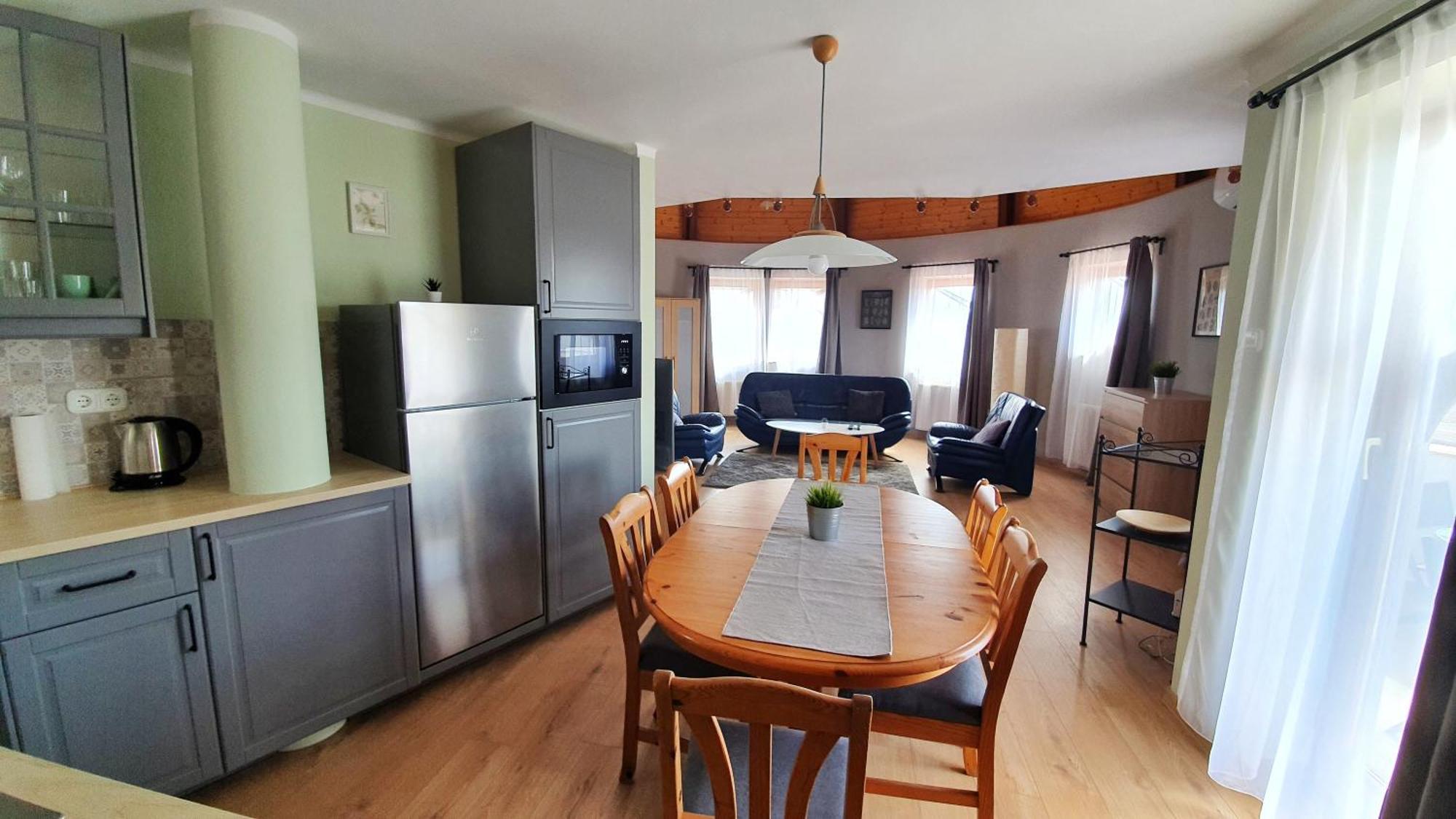 Pannonia Apartman เอสแตร์กอม ห้อง รูปภาพ